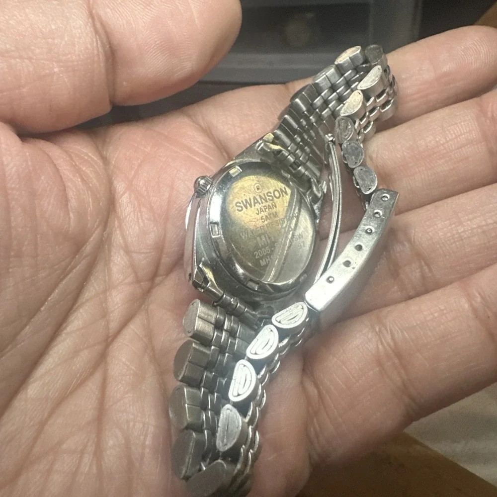 Working SWANSON Miyota Quartz Dainty Womens‎ Watch 26mm Fit 7in New Battery Runs